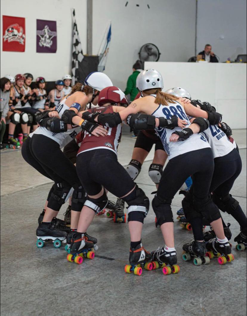 That's a wrap for the most expansive and accessible postseason in #JRDA history:
- 44 games
- 7 locations
- 31 teams (17 competing in their first postseason ever)
- 471 players

Photos and more from #JRDAplayoffs:
tinyurl.com/49nc4aek

📷 Wasatch Jr Rollers / Kris McGilvery