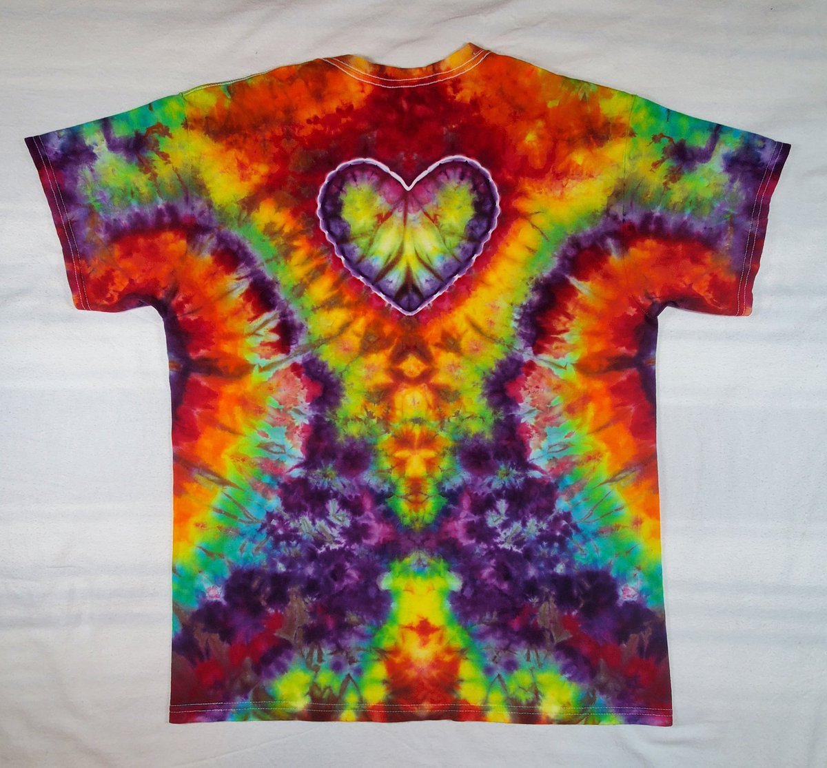 KeystoneTieDye's tweet photo. Custom color request for the first butterfly &amp; im so happy i didn't get a ton of brown! the rainbow butterfly is off to Minnesota🦋 #icedye #inthemuck #dontdisturbthemuck https://t.co/SGkhexBGuq