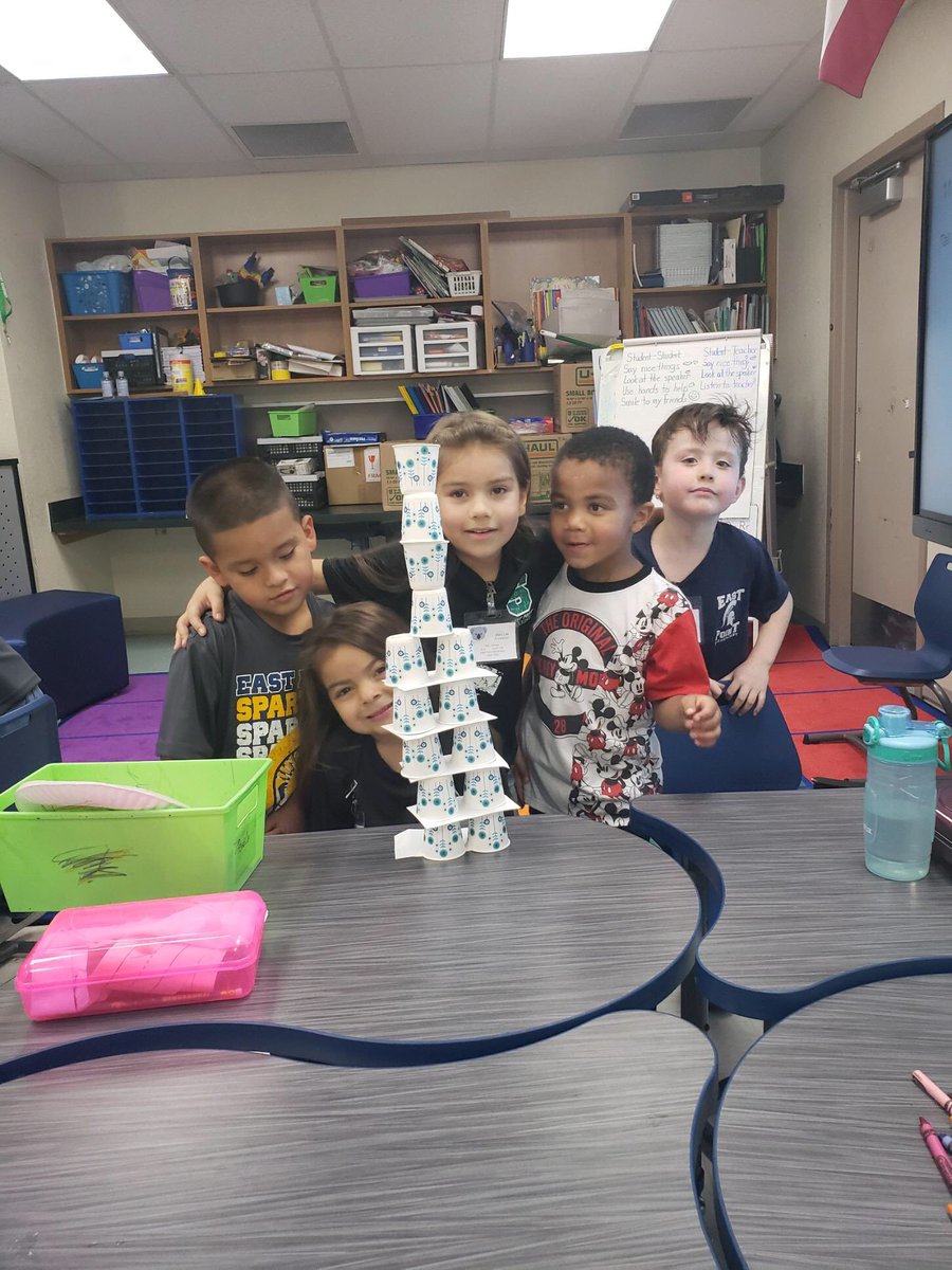 We are shaping our kindergartners into creative engineers through STEM activities at East Point Elementary! <a href="/EastPointES1/">East Point ES</a> <a href="/YsletaISD/">Ysleta ISD</a>