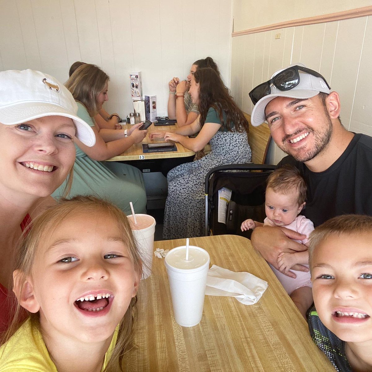 MrsBailey_GCHS's tweet photo. Then ➡️ Now

Wouldn’t trade any of it for the world. I love you, @CoachBaileyGC. Happy Anniversary! 

🥂🤍 #YearNine #TeamBailey https://t.co/ubRWs0JAjC