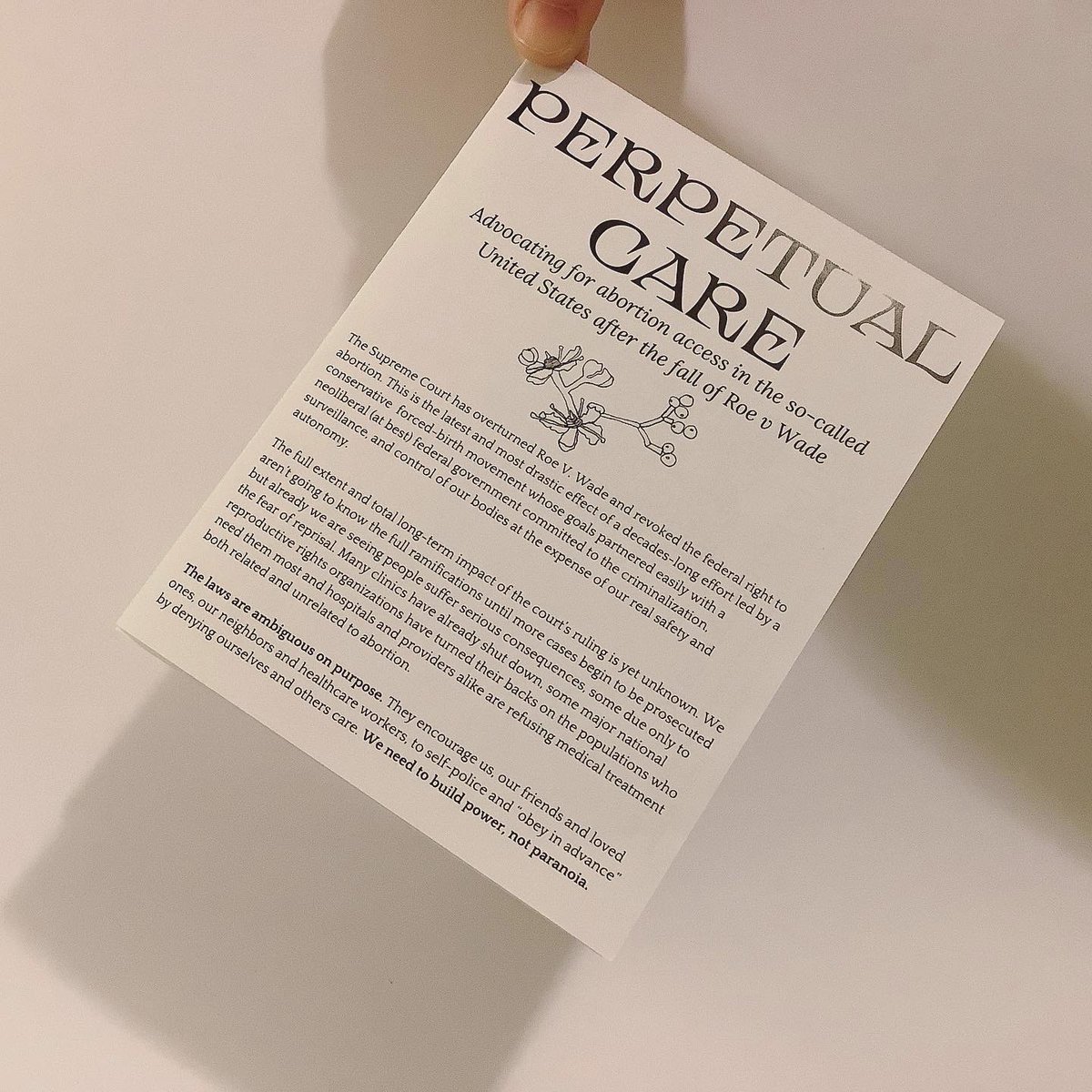juliamcallahan's tweet photo. sliding scale of $0 - $5 for this zine on abortion criminalization and some paths forward. DM me for  details!  but also please let me know if you know of any bookstores/shops that might be willing to sell some 🙇‍♀️ or of any zine libraries interested in a free copy 😎 https://t.co/cI5gDkAZyJ
