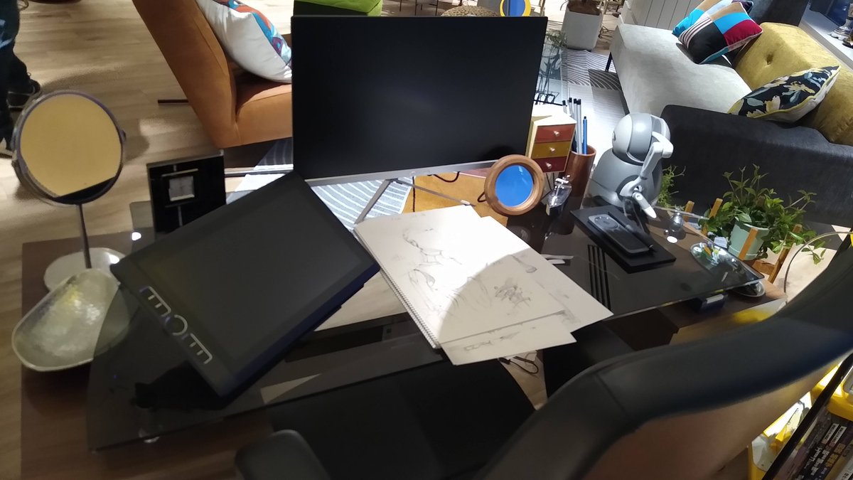 wacom_info_jp's tweet photo. ワコムは #映画タング @TANGMOVIE_JP に協⼒しました✍
デスクの左側に置いてある製品は #WacomMobileStudioPro です💡
どんな場面で使われているのか...お楽しみに👀✨
映画『TANG タング』は8月11日(木)公開です🙌
作品の詳細はこちら👇
https://t.co/zIxZeRYQaD https://t.co/zpYK1qUE3l