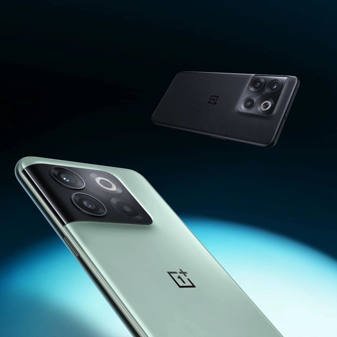 Techarea_in's tweet photo. OnePlus 10T Launched
6.7" FHD+ 120Hz Fluid Amoled Display
HDR10+
Snapdragon 8+ Gen 1
50MP+8MP+2MP
16MP Front
4800mAh+150W
Android 12
Oxygen OS 12.1
11 5G Bands
Starts 8+128GB: ā¹49,999
#oneplus10t #oneplus10 #OnePlus #OnePlusNord2 #5G #OnePlusfans #OnePlusNord #Oppo #Xiaomi https://t.co/juOGMHvxu7