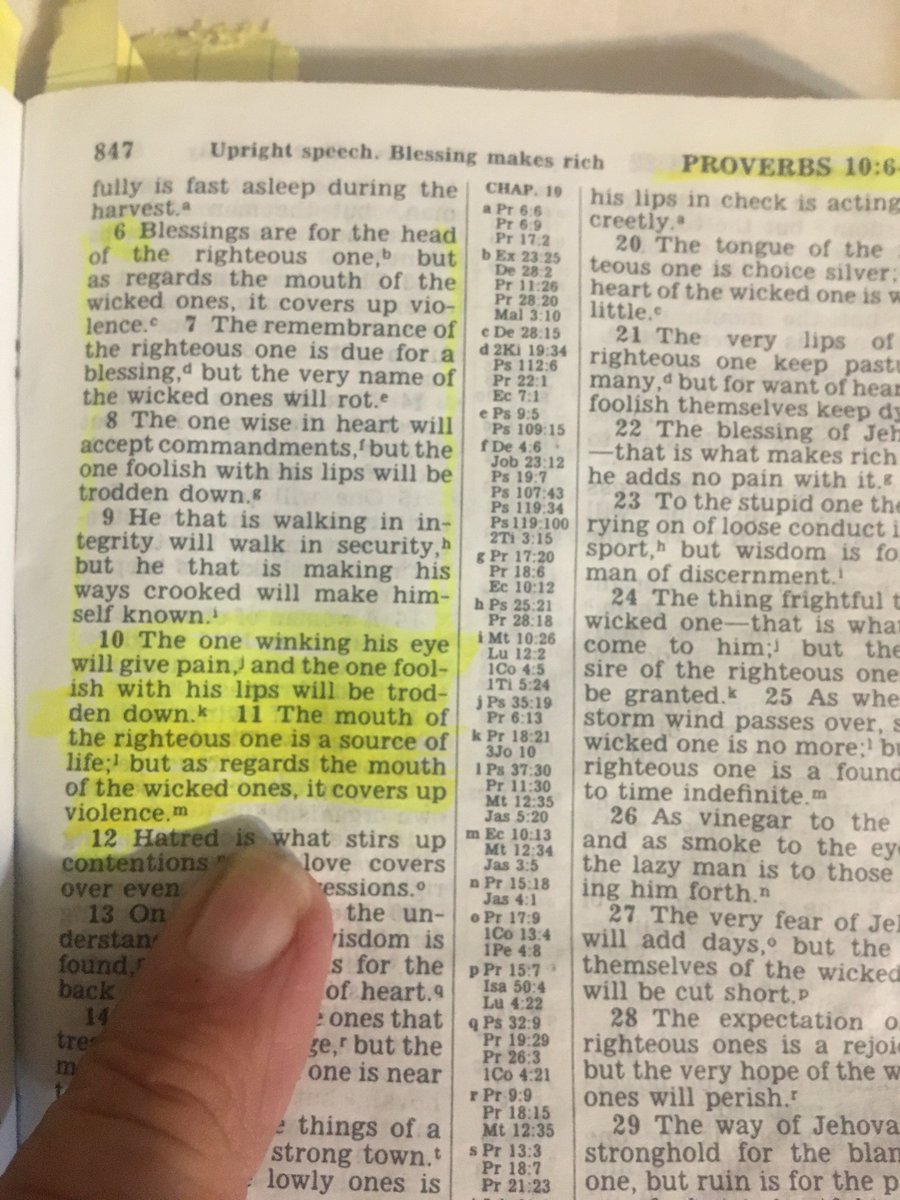 kennethwayneboy's tweet photo. @DonaldJTrumpJr Look don there’s so much fits today’s time also stay to the right of those who divide you. The right. Hope you’re all doing good tell dad I saved my letters. Thanks. kB https://t.co/a8Kd7LXbOs