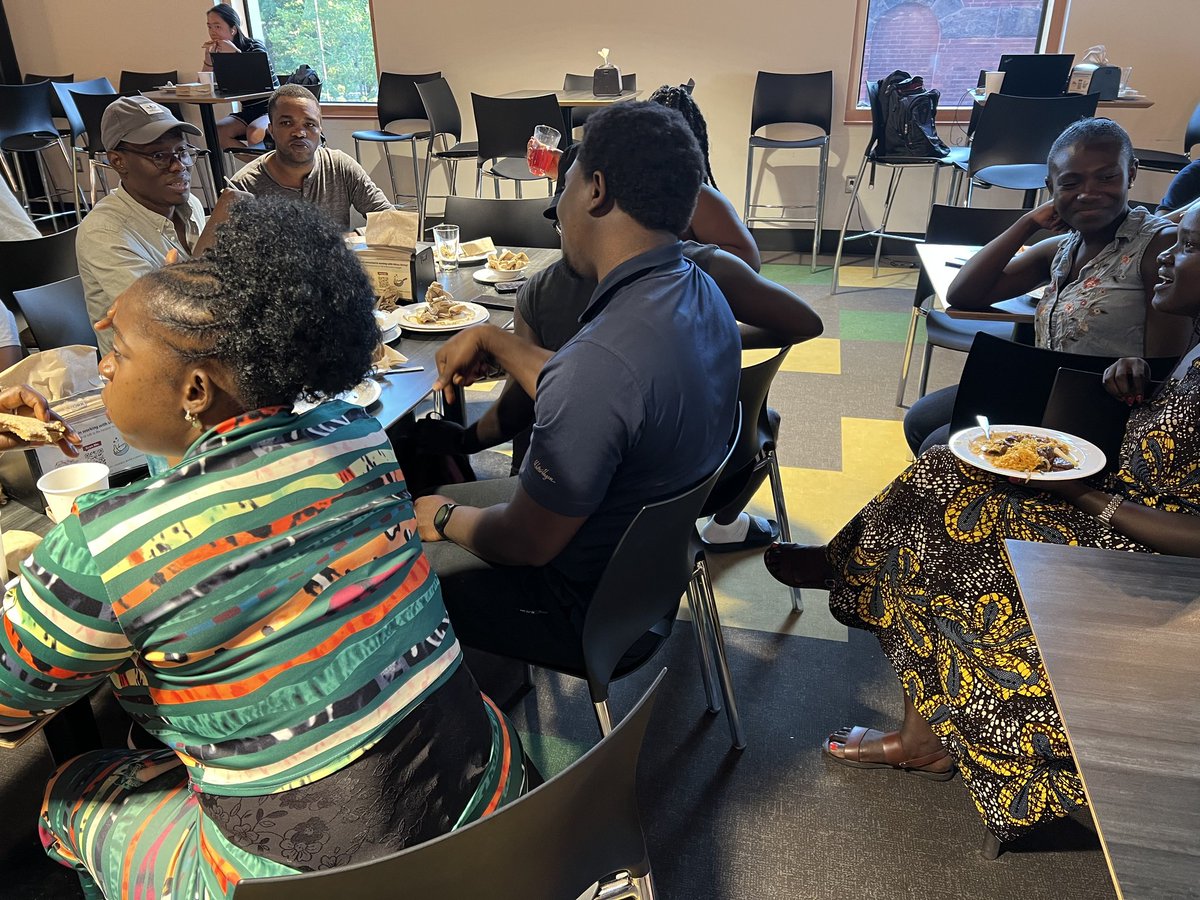 Agasa_UmassA's tweet photo. Some scenes from the dinner and socialization with students from the Mandela Washington Fellowship for Young African Leaders held at @UMassDining @WorcesterCommon

📸: @benabijah https://t.co/LB2gJsC3Xq