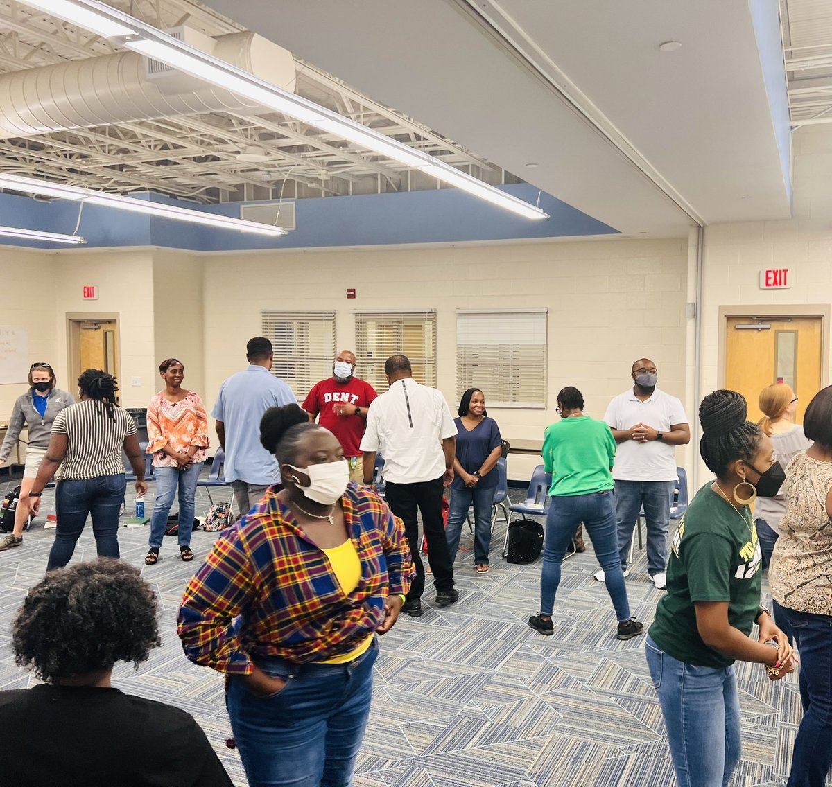 Dinah S. Taylor tweet media