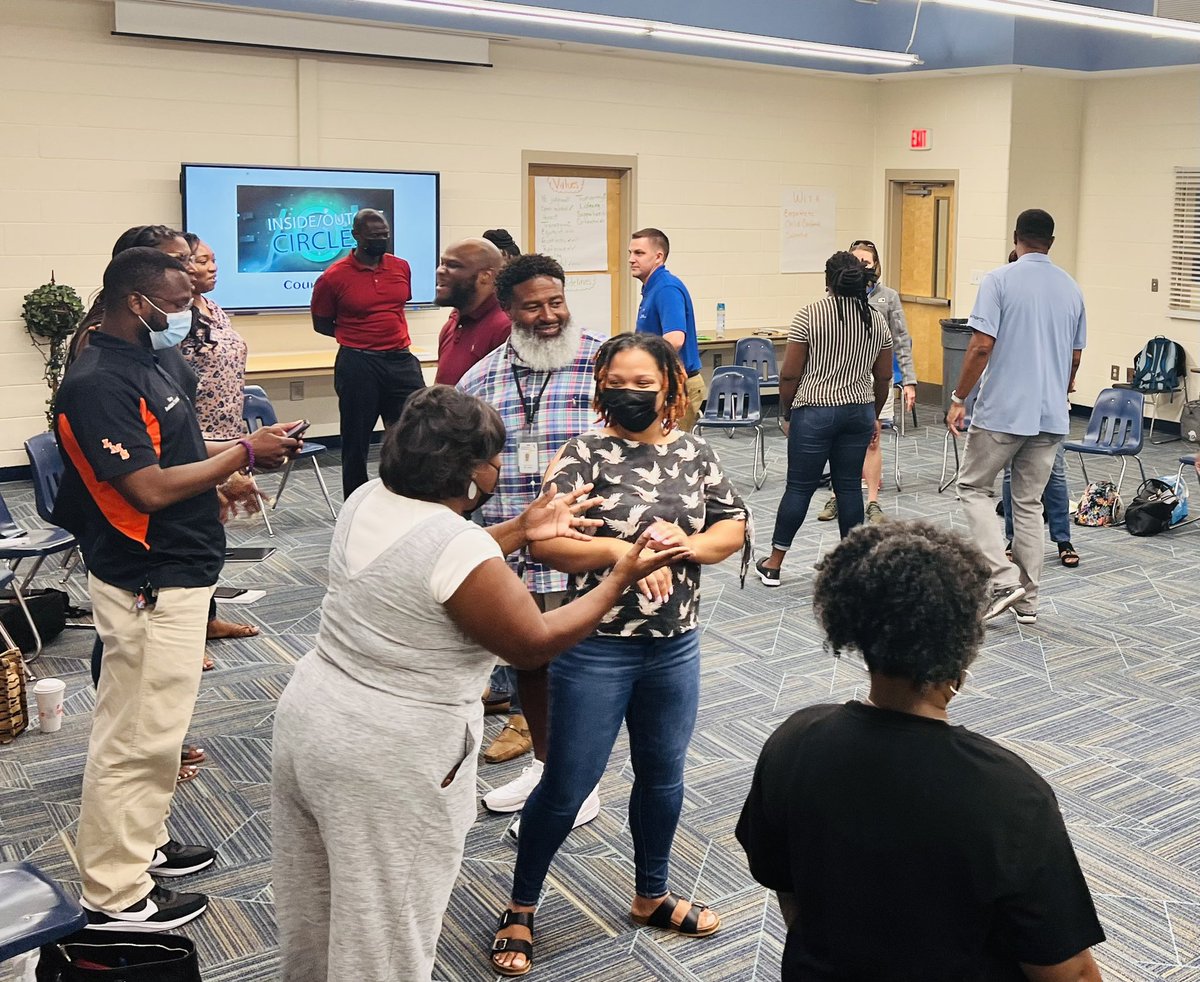 Dinah S. Taylor tweet media