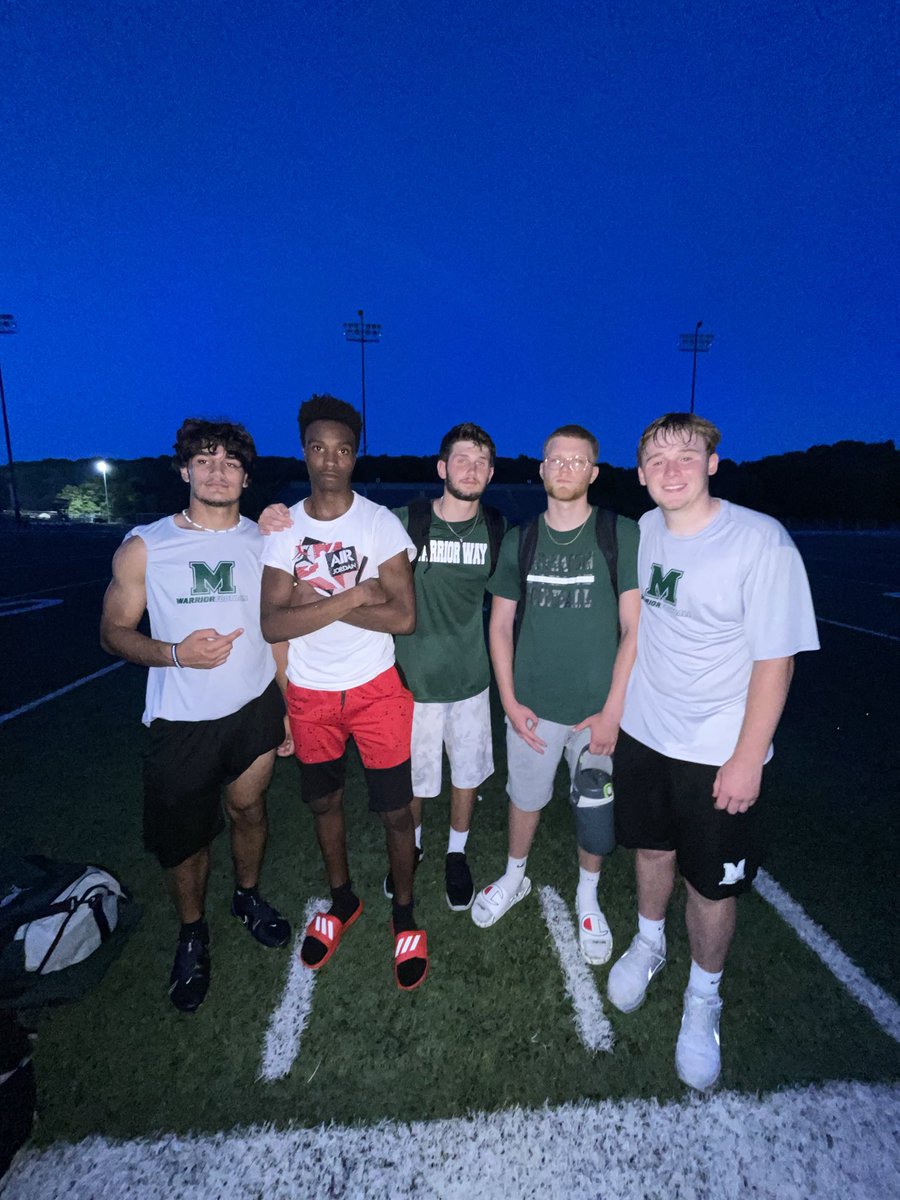 Great workout with some great teammates ⁦<a href="/WCUGoldenRamsFB/">West Chester Golden Rams Football</a>⁩ prospect camp tonight. Thank you to ⁦<a href="/coachzwaan/">Bill Zwaan Sr Retired</a>⁩ and the entire WCU staff and players. Good luck this season. #WCUfootball #warriorway ⁦<a href="/MateoAburto5/">Mateo Aburto</a>⁩ ⁦<a href="/SahBri12/">SahBri Hill</a>⁩ ⁦@Willtims52⁩ <a href="/TylerReady88/">Tyler_Ready</a>