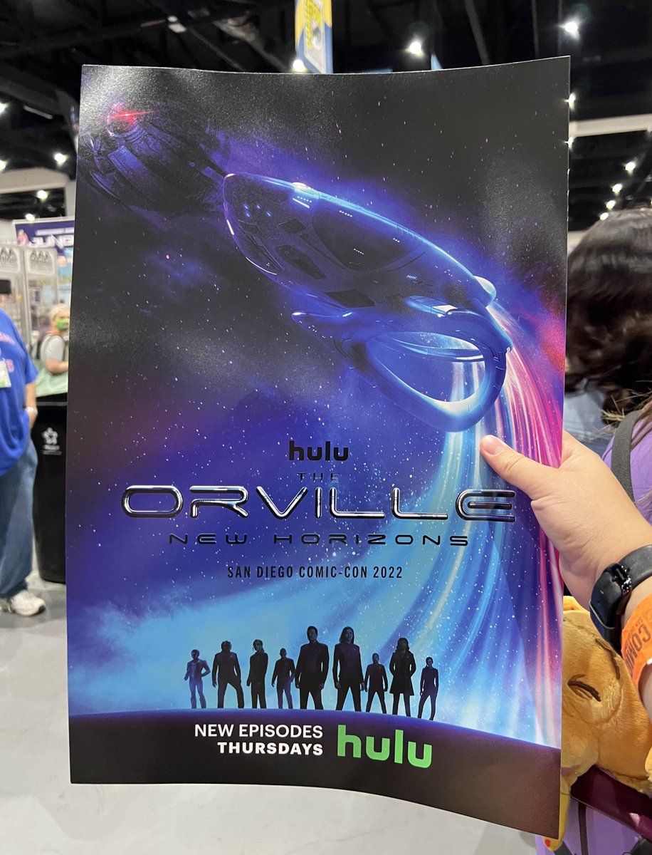 #TheOrville  fans, I have 12 #SDCC exclusive posters to give away.

Comment below with why you love #TheOrvilleNewHorizons and next Wednesday to celebrate The Orville being added to Disney+ I will randomly pick the winners.