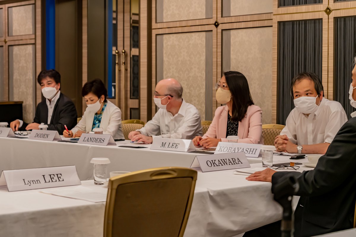 JCIE_jp's tweet image. 第2回サニーランズ・リトリートjcie.or.jp/japan/2022/07/… 

3日目は東京に戻り、国会議員、小田原きよし@odawarakiyoshi 外務副大臣、そして日米のジャーナリストと小田原ステートメントを元に意見交換を行いました。

#DemocracyForTheFuture #DemocraticUnity