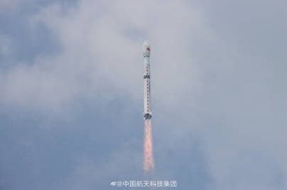RLT_Spaceflight's tweet photo. First of 6 launches of the day complete!

#China successfully launched a Long March 4B (#CZ4B) rocket carrying a satellite to conduct earth science from LEO.

#Space #LongMarch https://t.co/NvAl3OT4AV