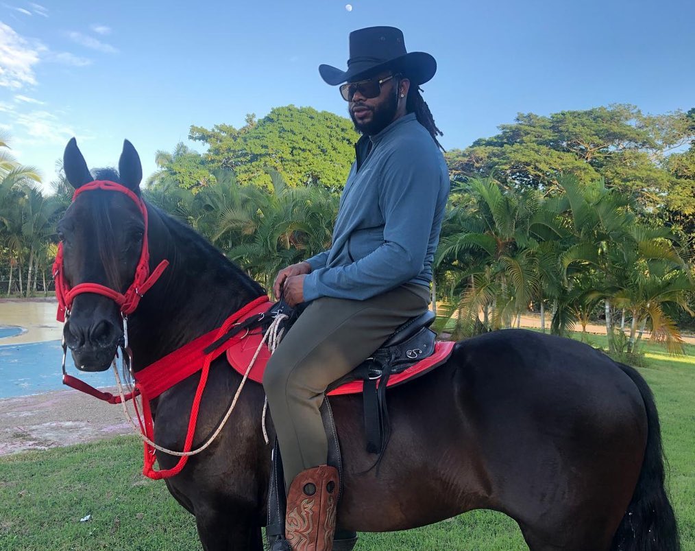 SoxOnTap's tweet photo. It's only fitting that Johnny Cueto gets the nod in the series opener at Texas 🤠 https://t.co/2IlGyi9FUZ
