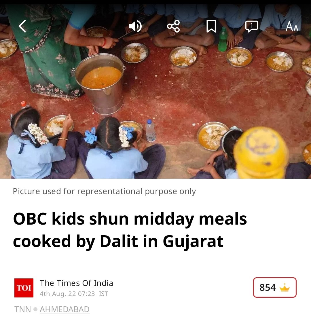 lonelyredcurl's tweet photo. 147 out of 153 students in a school in Gujarat's Morbi district have been boycotting mid-day meals since June 16 as their parents won't allow them to eat food cooked by a Dalit woman.
https://t.co/7gwg9cekI4 https://t.co/7vbVx6XVFp
