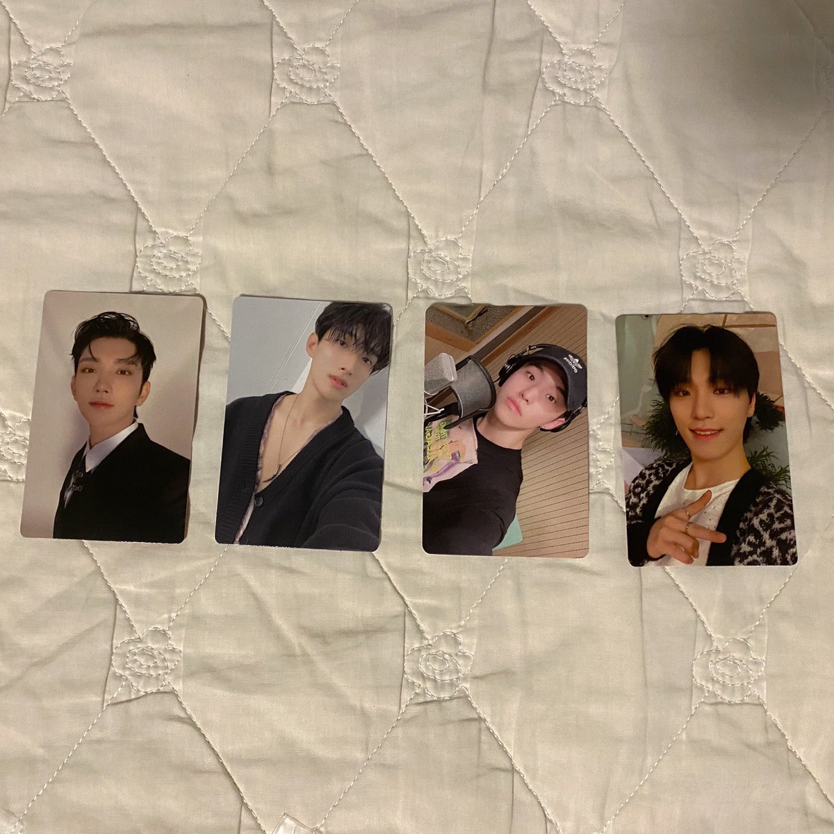 03y_kr's tweet photo. wts | lfb | ph

NCT, SKZ, SVT &amp; ENHYPEN QS 
• check thread for more

🛒; nct jisung mark svt lee know felix bang chan in svt seventeen enhypen jungwon sunoo jay niki dilemma answer down id set sg dusk enhypen

reply / dm mine to claim. https://t.co/wMMBYNMDh5