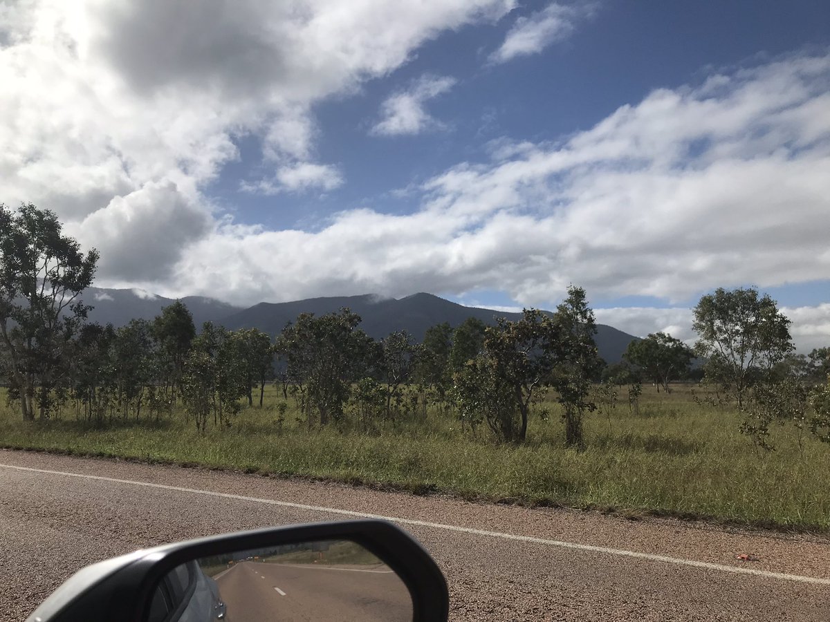 Charters Towers is one of my favourite places in Queensland! So wonderful to see what good things mining can bring. Specifically sweet building and fancy bricked gutters (not shown so just imagine).