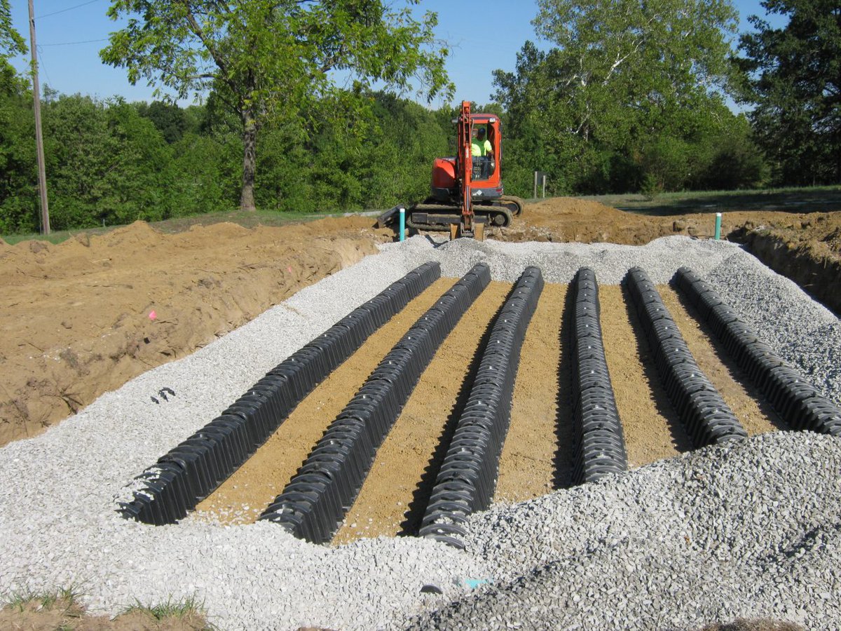 DitchingDittmer's tweet photo. Focusing on customer service, giving the best support to our customers, along with the best quality #installations to give our customers a superior experience.
We are the #1 septic system installers in Sedalia, MO. https://t.co/YoWtZrKIVu #SepticInstallation #SepticSystemService https://t.co/MFr5EzoDzK