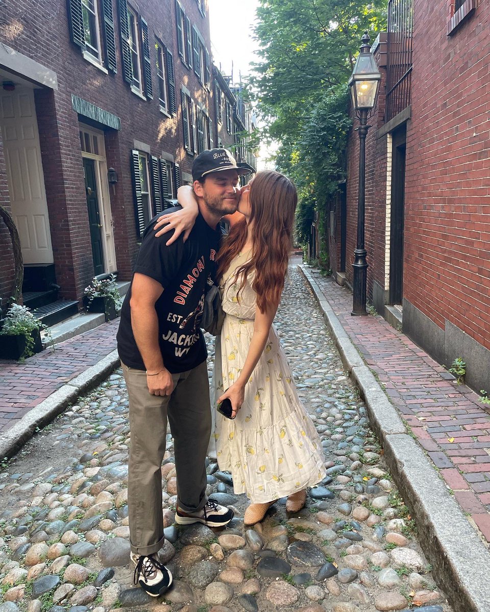 “I think I’ll go to Boston” 🦀🇺🇸