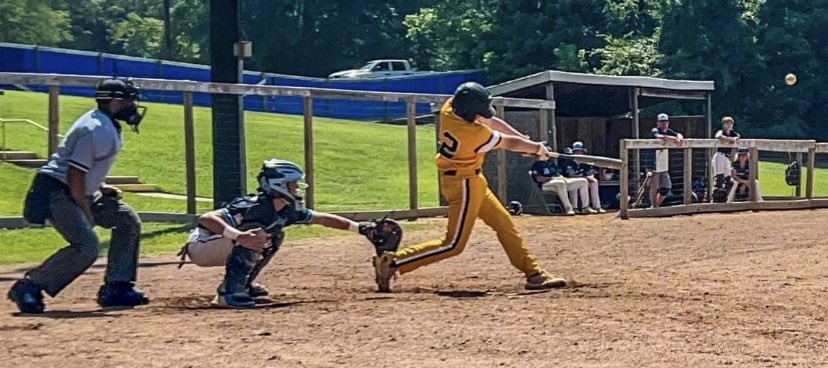 narronprohit1's tweet photo. Tucker Anderson
@C35Baseball
@softball
@ECUBaseball
@MLB
@Perfectgameusa 
@impactbaseball_
@_thedirtbags
@dynamicbaseball
@thecanesbb
@topgunsports1
@NarronProHit1 https://t.co/0MvKr649VC