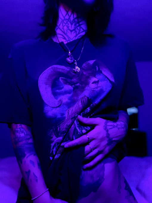 purple https://t.co/zCvGDpIhG5<a href="/tag/newprofilepic"class="tags"><span>#newprofilepic</span></a>