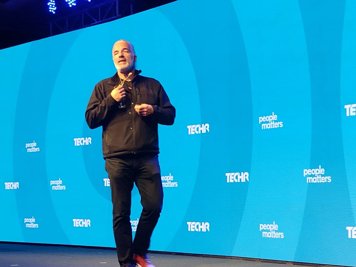 PeopleMatters2's tweet photo. "Every challenge is an opportunity and, through pandemic we have learnt that we need to rethink the thinking " - @holgermu, VP & Principal Analyst, @constellationr at #TechHRIN.
#TechHRIN #RethinkWhatsPossible #FreshEyes https://t.co/3h6IUdT8yd