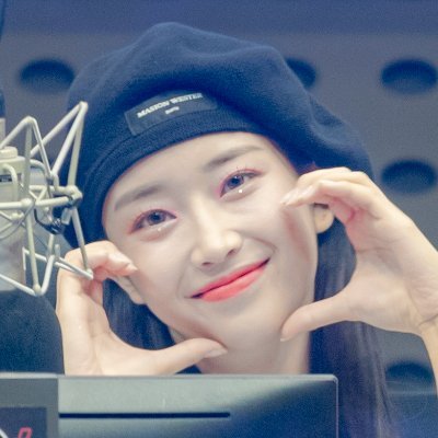 suminbaae's tweet photo. @heeseungzlee GOOD MORNING CAR https://t.co/AMtq7ewUT8