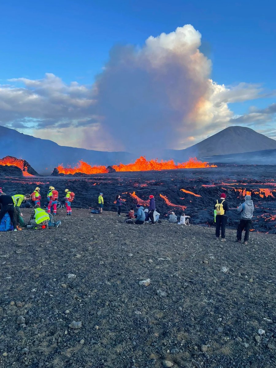 Great pics from <a href="/rvkgrapevine/">The Reykjavík Grapevine</a> of the new eruption which started yesterday 3/8/22  at #Fagradalsfjall. A fissure 100+m long already with a large magma pool flowing from it. #volcano #Iceland