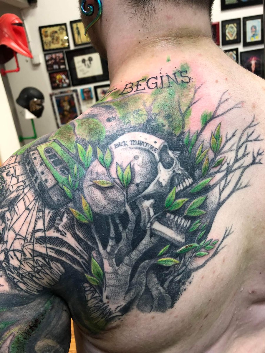 GrimNiknil's tweet photo. PICTURE 🧵Finally finished my #MagnusArchives sleeve! I'm so happy with it!! I kept the Lonely close to my chest cause I would lean into that one the most💙💙💙 https://t.co/Hz9OIfSBDP