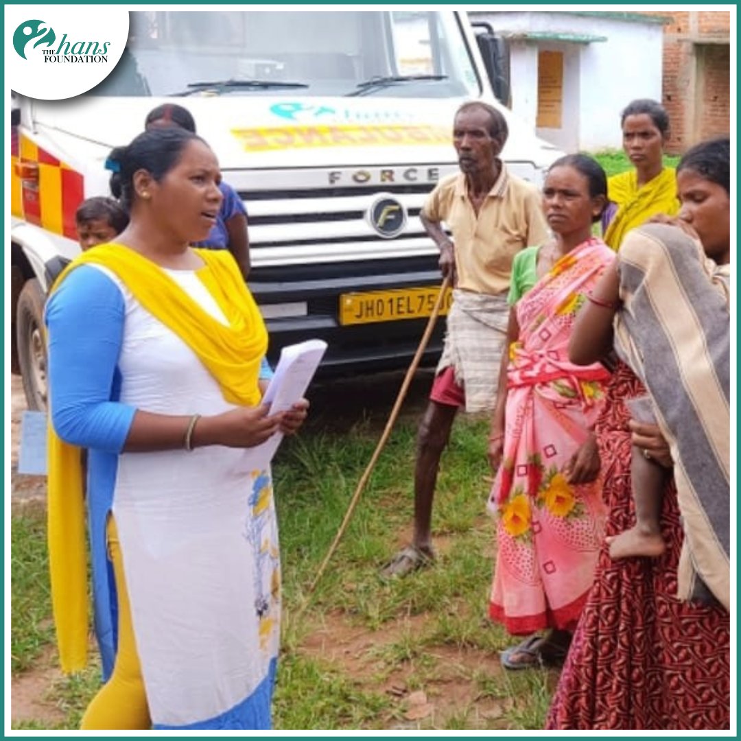 THF_INDIA's tweet image. On the 1st of August, #THF celebrated the #WorldBreastfeedingWeek in the remote villages of Jharkhand with our mobile medical units.

Our health workers engaged with pregnant and lactating mothers to sensitize them about the importance of breastfeeding
#educateandsupport #WBW2022