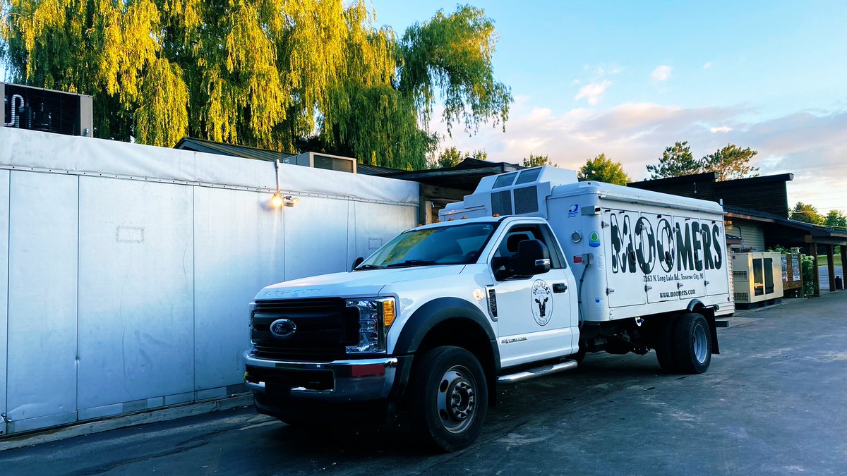 Its a beautiful day at the #farm. Getting the truck loaded to restock ice cream all over #TraverseCity. 

Where do you get your #Moomers? #tcmi #PureMichigan