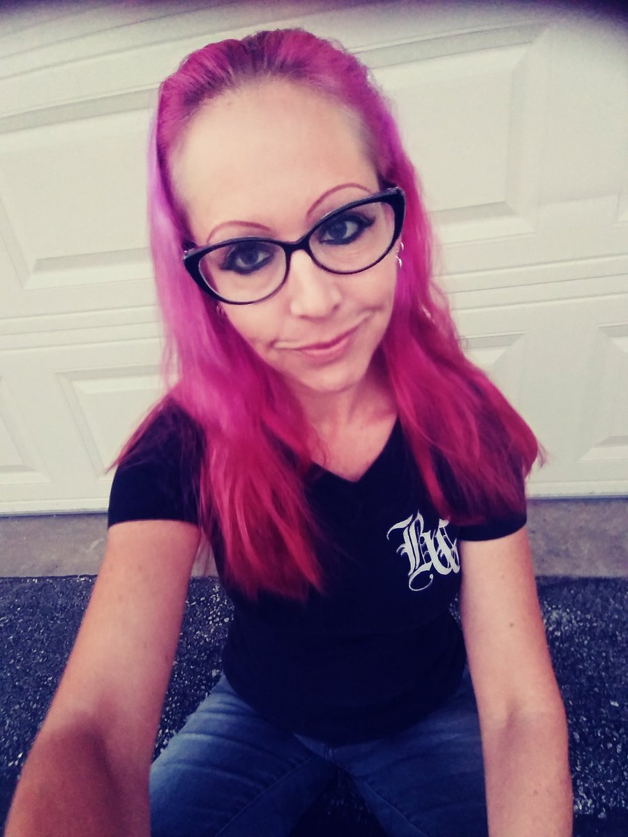 eviltrishablack's tweet photo. Good morning #TeamSexy! Rarely is it ever "too late", don't stop yourself from living your dreams💜 https://t.co/T4erY8oSSg