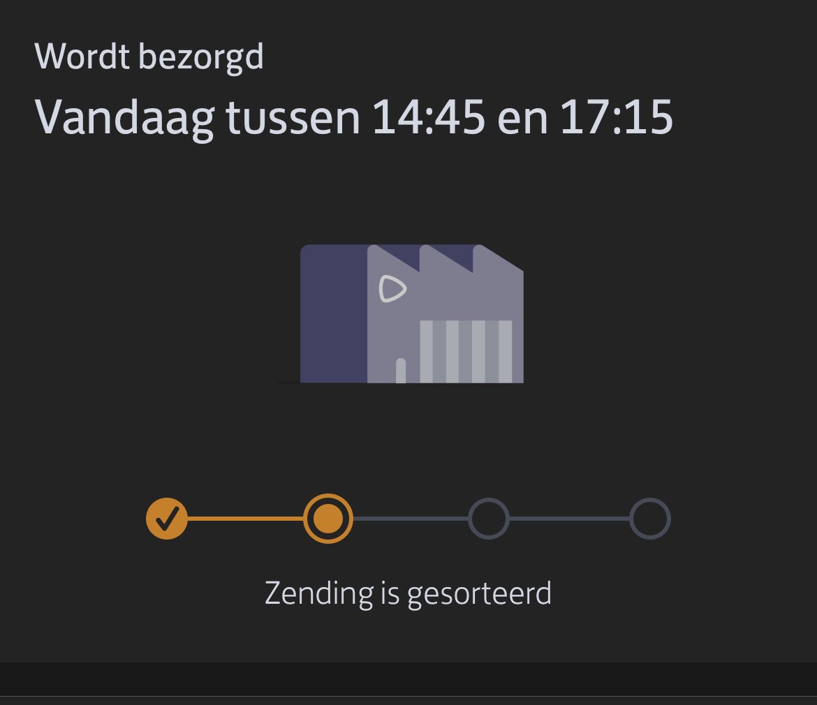Neuhik's tweet image. Hoi @PostNL wat moet ik nu aanhouden?
Is beiden het zelfde pakket. Maar een totaal ander tijdstip!