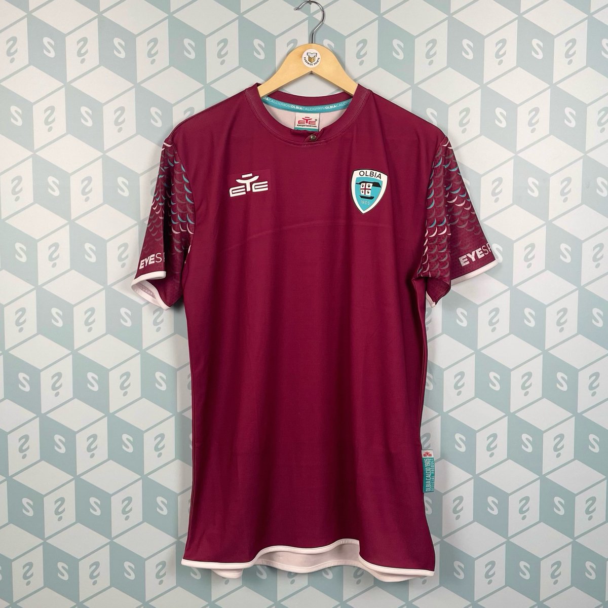 Surprise Shirts tweet media