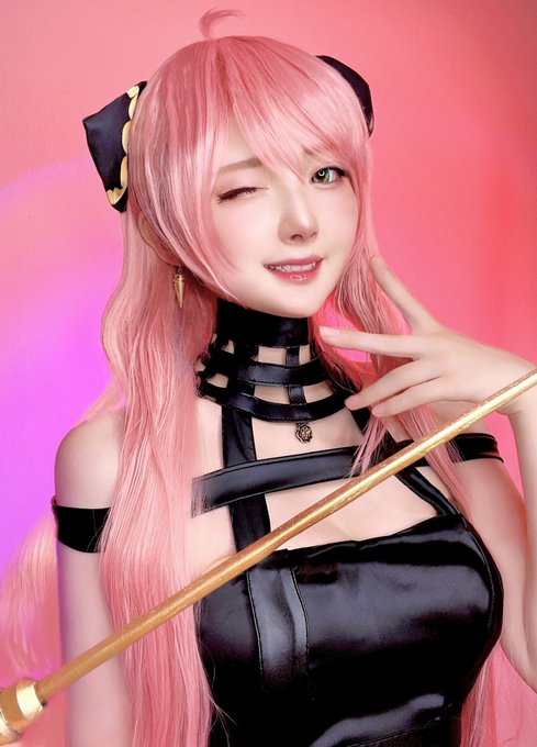 Twitterのコスプレ画像18