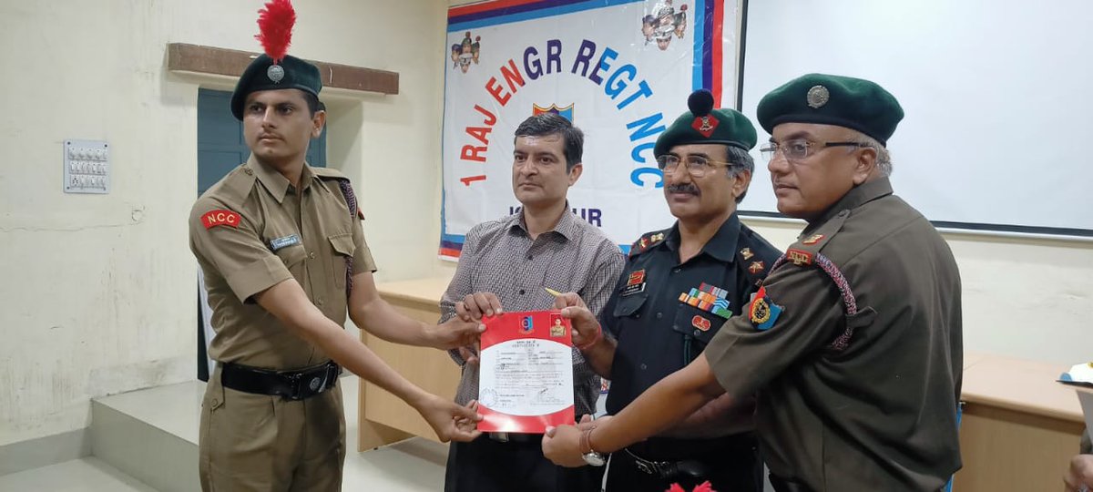 NCCDteRajasthan's tweet photo. After successfully thriving of NCC Trg and exams Cadets gets their NCC Certificates. A cert award ceremony at polytechnic college, jodhpur .@HQ_DG_NCC @Lalit_DDGRajNCC @drajaykumar_ias https://t.co/cD6hmkYBUV