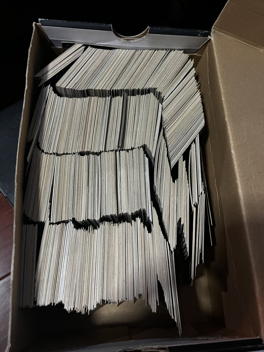 In honor of the #FourCardsGang, I’m sharing some of my favorite NBA cards

Grew up idolizing Michael Jordan the 🐐

Big Celtics fan so you know I gotta have KG, Pierce, Allen and now Tatum and Brown! 

Can’t forget about the stars of the 2000’s - Kobe, AI, T-Mac, VC, KG

 #GASWAY