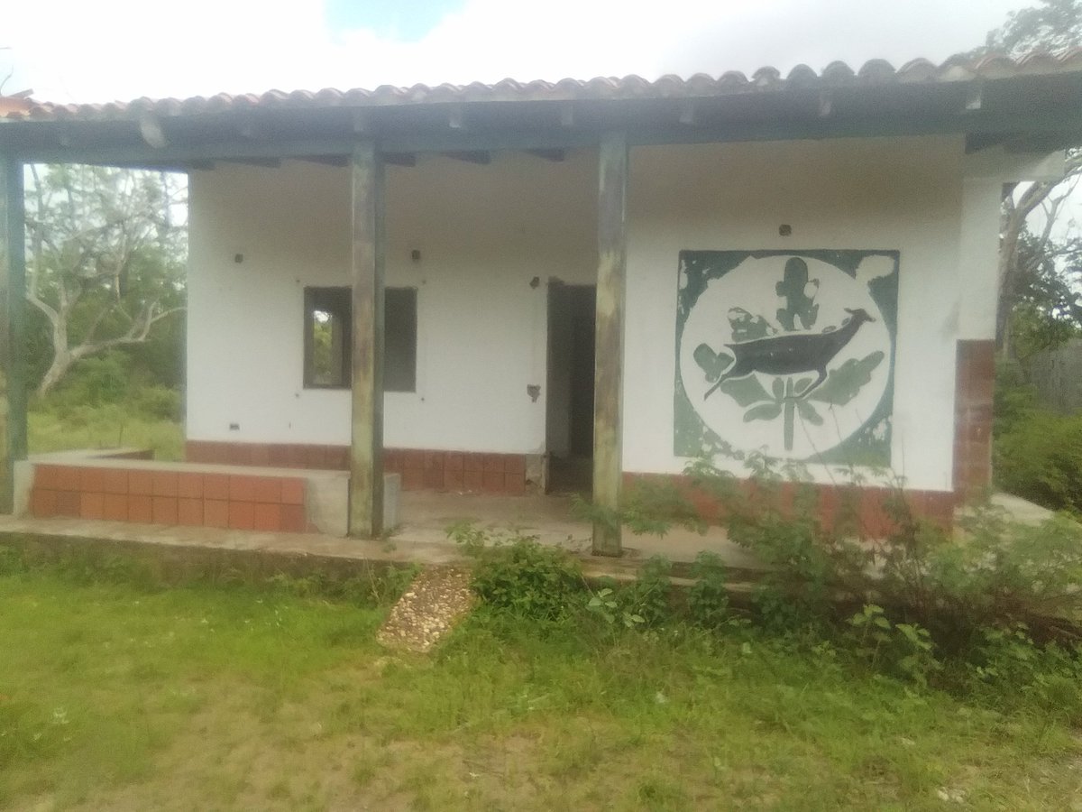 <a href="/NicolasMaduro/">Nicolás Maduro</a> buen día Mí presidente. Saludos cordiales, pero necesito que nos ayude con el parque Nacional Aguaro Guariquito  sector II Agua Blanca