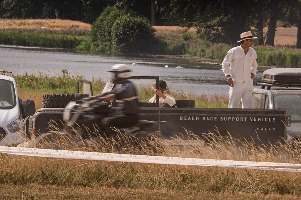 Beach support vehicle 
.
.
#TheMalleMile #TheMalleMile2022 
#Festival #TheMile #MotorcycleRace #Race #Scrambler #ClassicMotorcycle #CustomBike #CafeRacer #OffRoadRace #Motorcycle #SprintRace #HillClimb #TheDash #TheMalle100
#TheArtofMachine #TheArtofSpri… instagr.am/p/Cg04ILCsfVR/