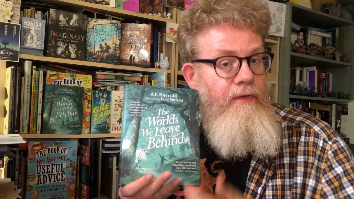 @afharrold introduces his powerful new novel, The Worlds We Leave Behind, with stunning illustrations by #LeviPenfold.  Out today @KidsBloomsbury!
An eerie story of #friendship, #bullying & consequences.  
👉Author video & Q&A:
readingzone.com/authors/a-f-ha…