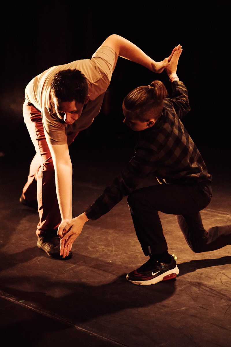 theatre_life2's tweet image. artscouncil.org.uk/developing-cre…
Thank you @ace_national @ace_southwest for featuring @RProgramme as part of the new Creative Health & Wellbeing: Case Studies with @PeeerYouth @SotonChildHosp as part of the Thriving Communities fund @NASPTweets 
#socialprescribing #creativity #health