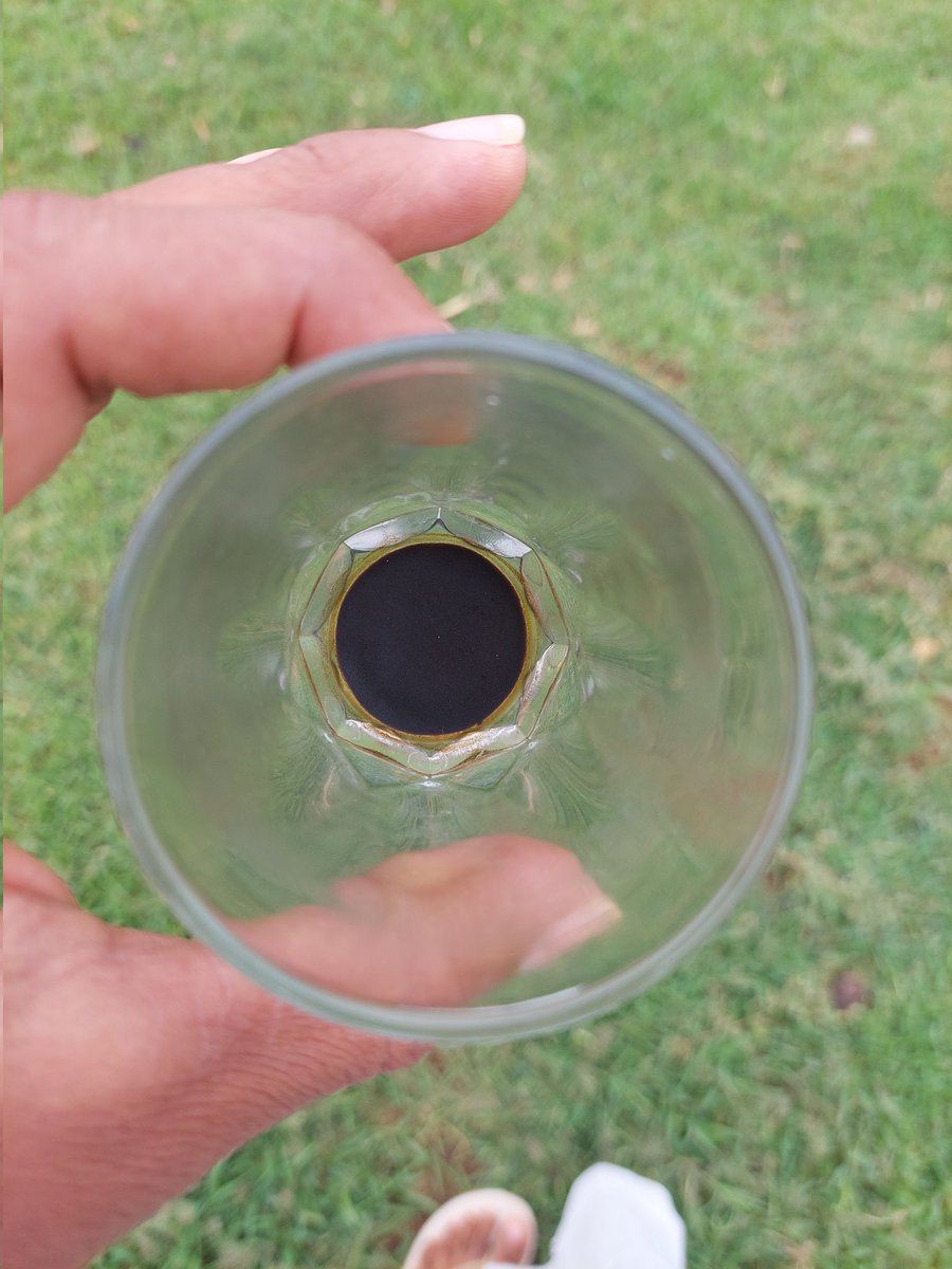 النااااااس البتقراء الفنجان