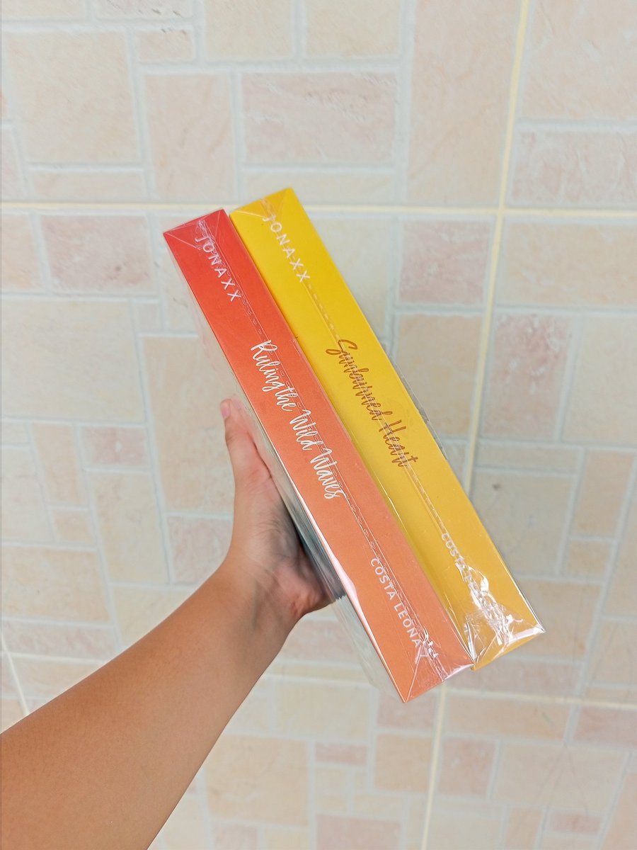 innocentLeil's tweet photo. What a perfect timing✨
Got my CLS 7&amp;8 today🤗

#EterNINEtywithJSLs https://t.co/nphO2nRhSE