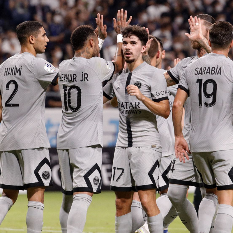 PSG_inside's tweet photo. 5⃣0⃣e saison en #Ligue1 pour les Parisiens ! 🏆