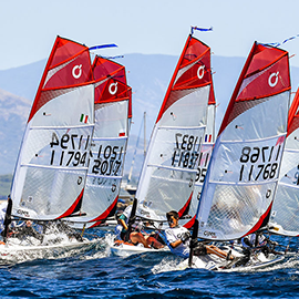 OpenSkiff's tweet photo. 2023 AUS O'pen Skiff Champs - ENTRIES OPEN - https://t.co/riHTsc7gCq https://t.co/y81ArhQUmB