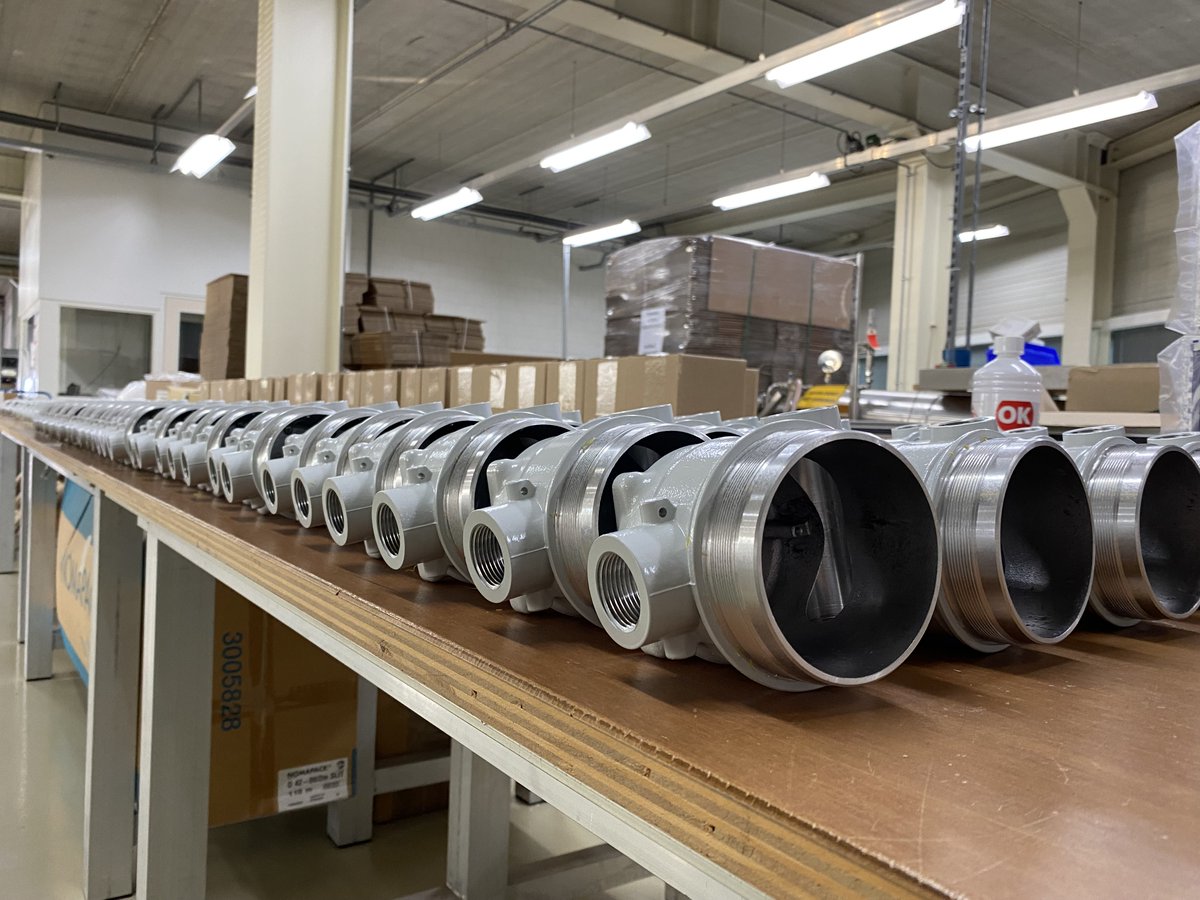 Fluidwell's tweet photo. We pursue excellence in quality and reliability! Each product gets a quality check before it leaves our factory.
We are able to maintain our inventory, despite the unprecedented high demand for raw materials and components. https://t.co/SJdiuhn9OG