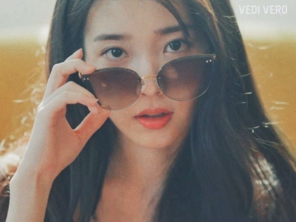 dlwlrma_Club's tweet photo. #李知恩  #이지은 
#IU #아이유 #dlwlrma #iu李知恩 https://t.co/g1dXBtlmSr