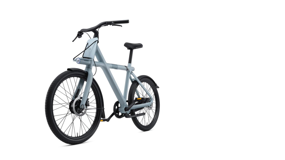 belleStoreInc's tweet photo. VanMoof X3 has a radically compact frame, with extra-agile handling for quick getaways — Shop in Lagos and Abuja Nigeria via https://t.co/IrXN6IjVxo — #vanmoof #vanmoofs3 #vanmoofx3 #vanmoofbikes #bike #bikes #bicycle #electricbike #biketouring #iphone13 #workout #exercise #work https://t.co/j3M9fWIVZe