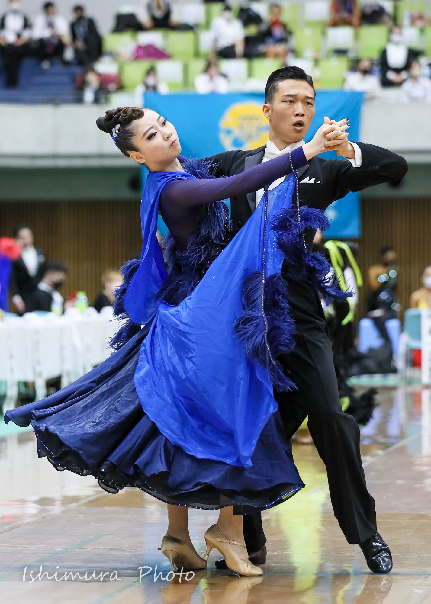 社交ダンス⭐︎チャコット⭐︎上下セットM 激安大セール スポーツ