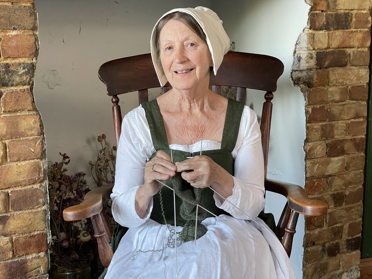 RAGriggsauthor's tweet image. Doing some #tudor #knitting today #historyinterpreter