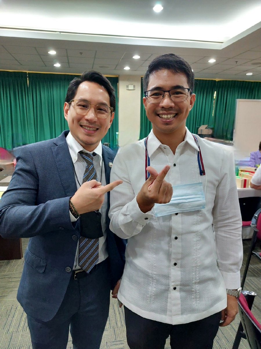 Cong. @ZeeAlontoAdion hit the ground running by filing his version of the bill for the Internally Displaced Persons (wait for ours hehe).

You have our support Cong because we believe that peace, not war, should be waged. #Padayon ✊🏼🇵🇭