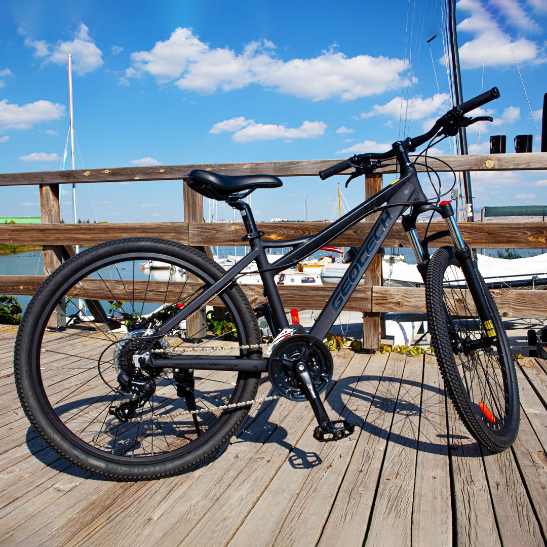 Geotech EOS ile parkurları rahatlıkla tamamlayın! 

#geotech #cycling #cyclingshots #cyclinglifestyle #biycle #cyclinglife #biycles  #cyclingstyle #cyclingphotos #geotechbikes #travel #bikestrip